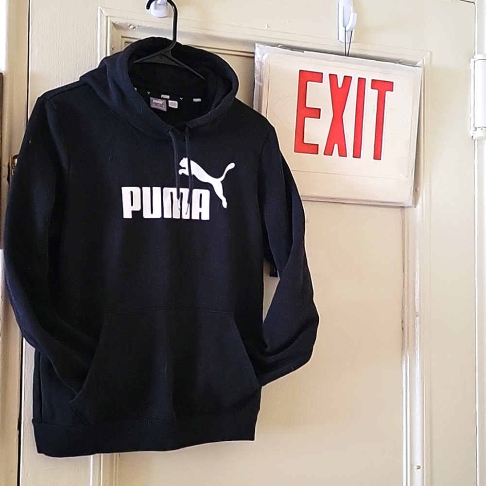 PumaWomen's Classics Logo Pull Over Hoodie